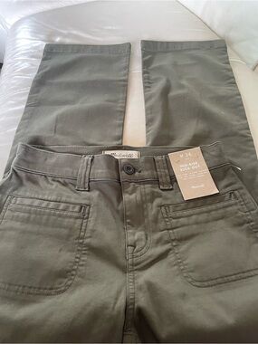Madewell Olive Green Straight-Leg Pants - Women’s Size 2 - NWT!